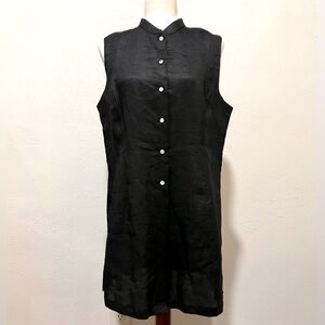 Ishyu black sleeveless linen tunic. Size L